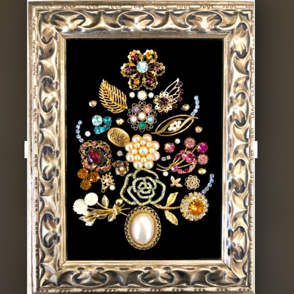 Handmade Vintage Jewelry Christmas Tree